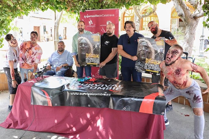 Presentación de la edición 2023 de la Survival Zombie en Argamasilla de Calatrava