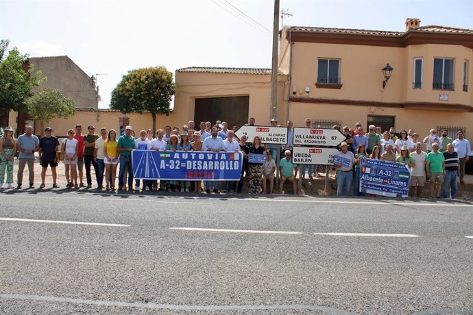 Encuentro sobre la A-32