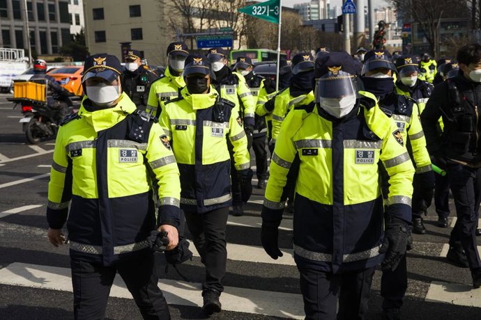 Archivo - Policía en Corea del Sur