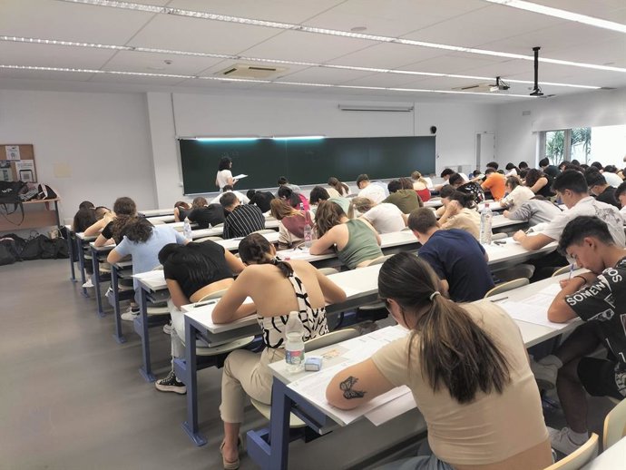 Prueba de la convocatoria ordinaria de junio, celebrada en el Campus de Linares.