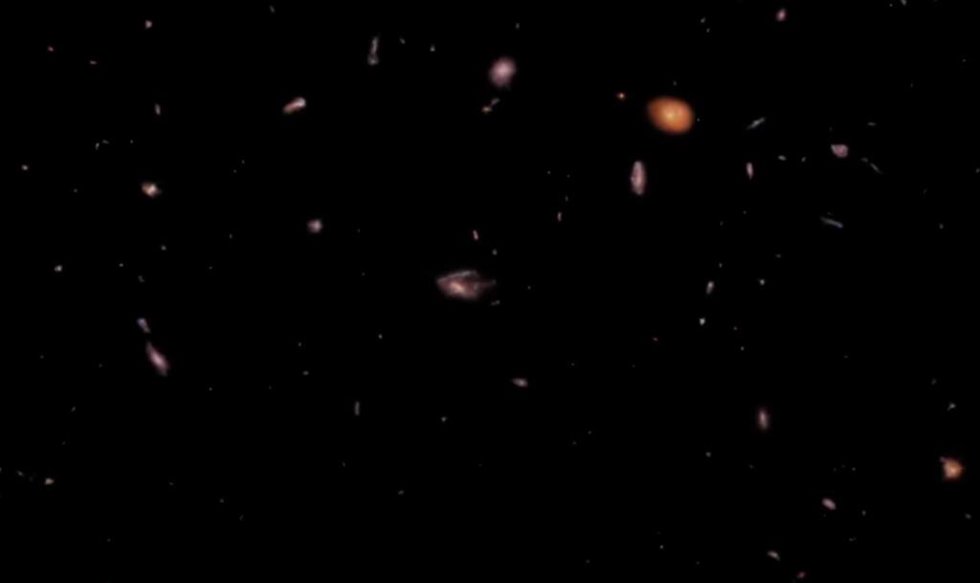 Vuelo 3D entre miles de galaxias con imágenes tomadas por WEBB