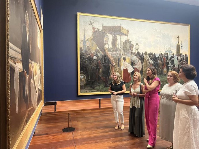 La número uno del PSOE al Congreso de los Diputados por Málaga, Mari Nieves Ramírez, en el Museo de Málaga