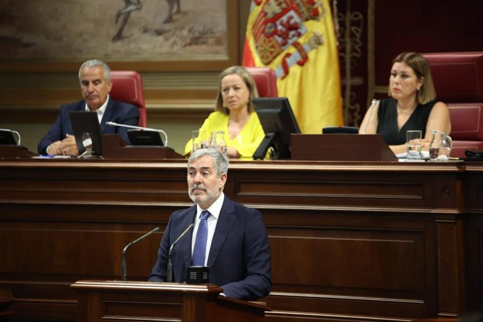Fernando Clavijo, candidato a la investidura de Canarias en su discurso ante el Parlamento