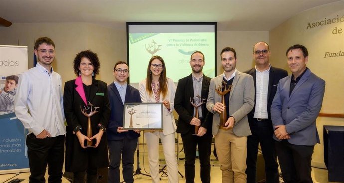 Archivo - Ganadores de los Premios de Periodismo contra la Violencia de Género 2022.