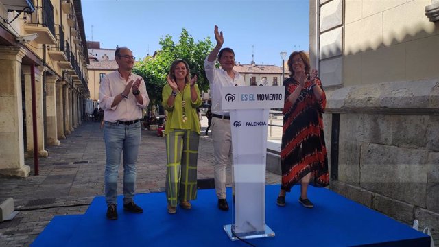 El presidente de la Junta y del PP CyL, Alfonso Fernández Mañueco, participa en el acto central de los 'populares' de Palencia.