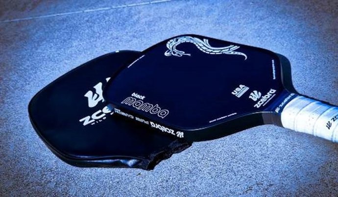Zcebra presenta la potencia y el control de la pala Black Mamba para pickleball.