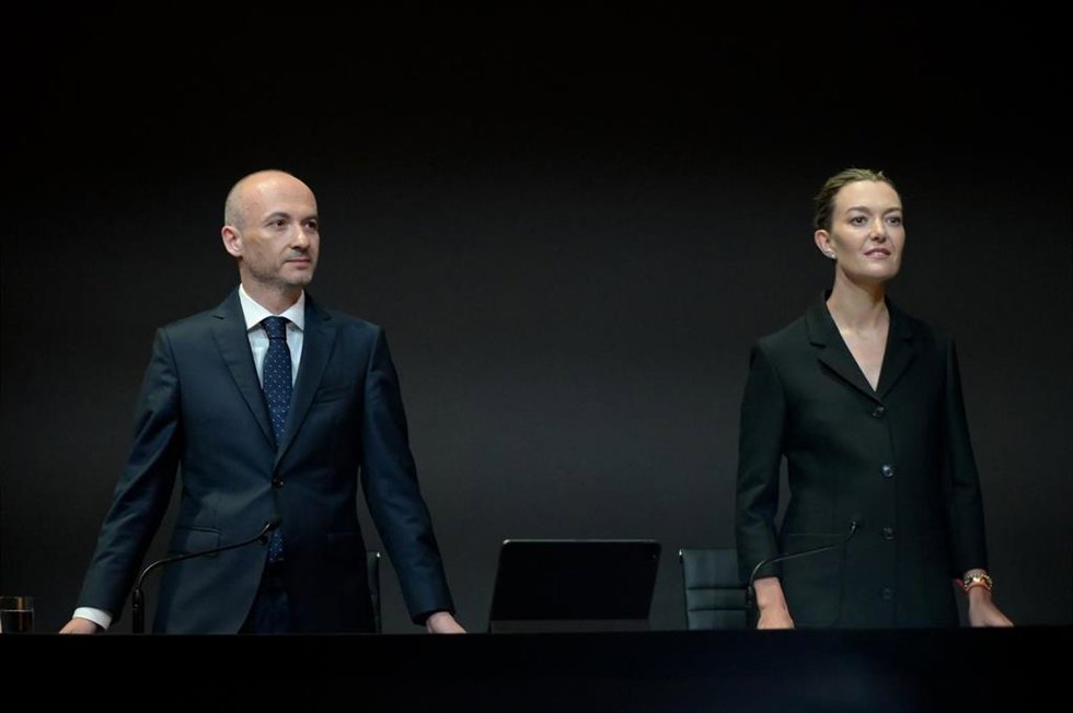 La presidenta de Inditex, Marta Ortega, y el consejero delegado de Inditex, Óscar García Maceiras, a su llegada a la junta general de accionistas de Inditex, a 11 de julio de 2023, en Arteixo, A Coruña, Galicia (España). 