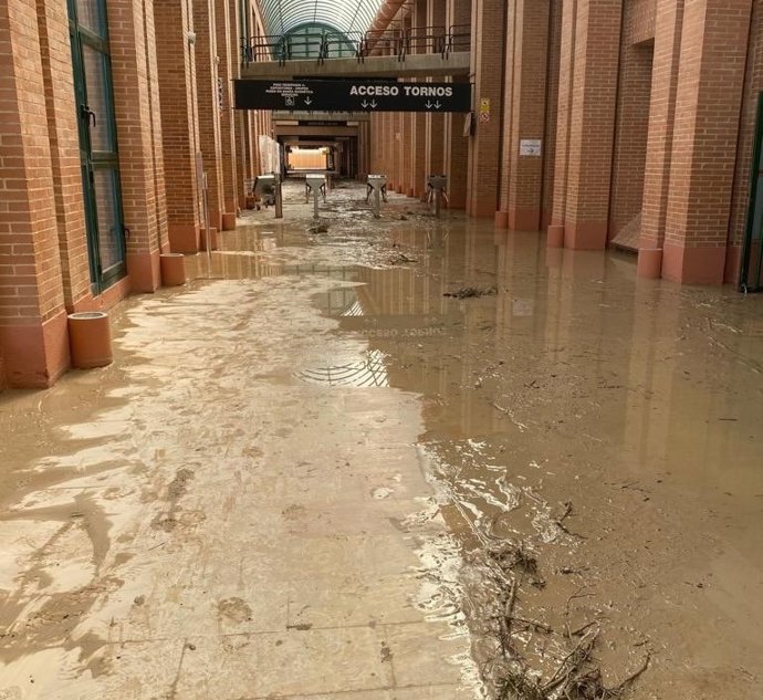 El recinto ferial también se vió afectado por la lluvia y el granizo