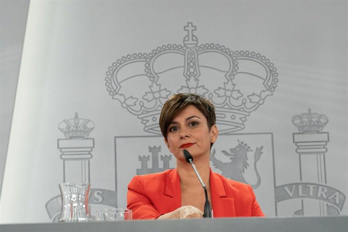 La ministra de Política Territorial y portavoz del Gobierno, Isabel Rodríguez, durante una rueda de prensa posterior a la reunión del Consejo de Ministros, en el Palacio de la Moncloa, a 11 de julio de 2023, en Madrid (España). 
