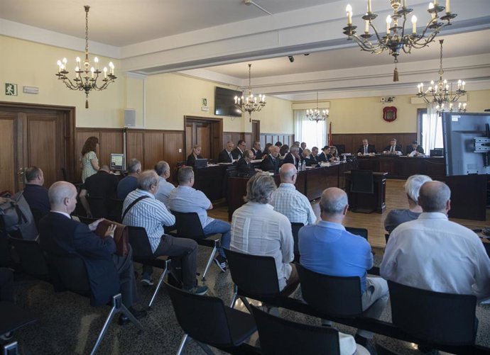 Inicio del juicio de la pieza separada de ERE correspondiente a las ayudas concedidas a Surcolor y Surcolor Óptica