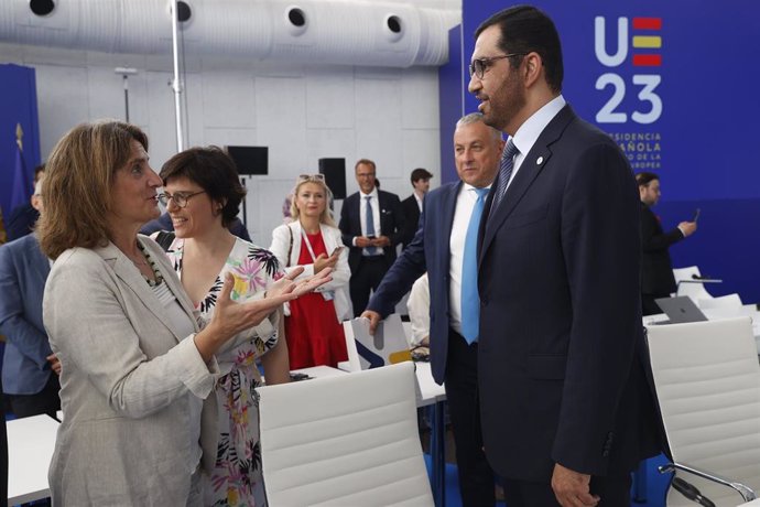 Teresa Ribera, third vice president and minister for the Ecological Transition and the Demografic Challenge of Spain  and the rest of the EU Environment ministers (Sultan Al Jaber, COP28  President Designate UAE) during the working session in Valladolid.