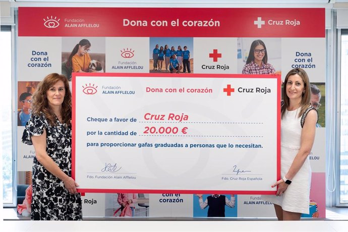 Donación de la fundación Alain Afflelou a Cruz Roja