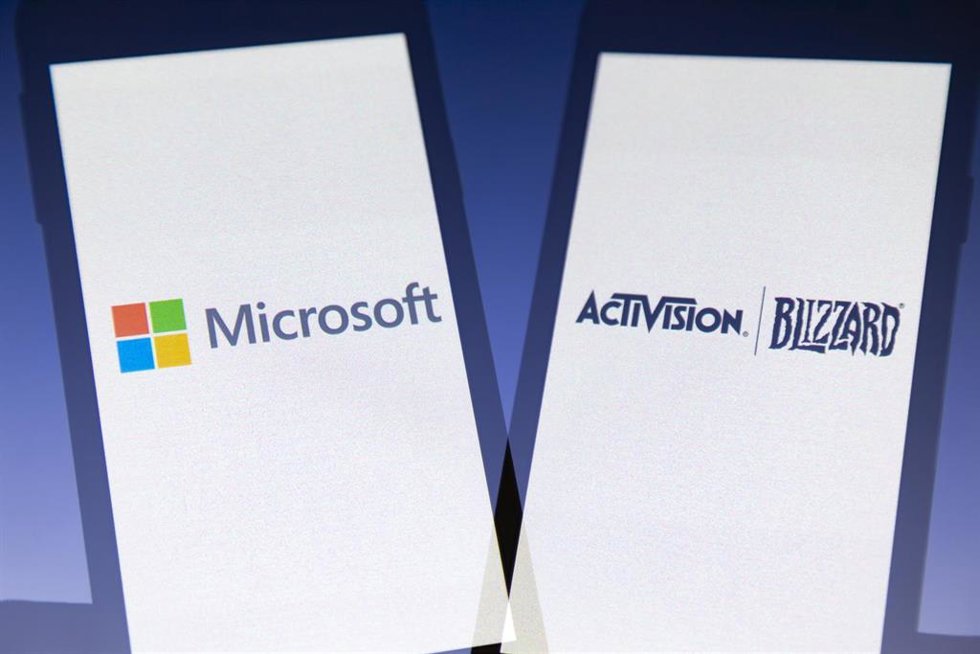 Archivo - Logos de Microsoft y Activision Blizzard.