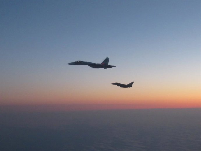 Archivo - Cazas británicos y suecos interceptan aviones rusos cerca del espacio aéreo de la OTAN y Suecia