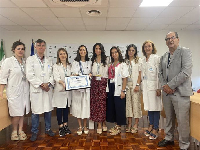 El equipo de profesionales que atiende la consulta de espondiloartritis.