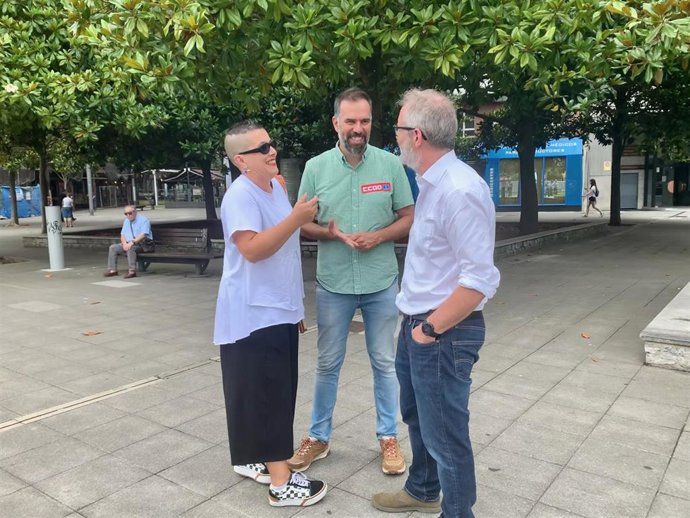 Rafael Cofiño, a la derecha de la imagen.