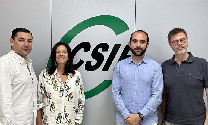 CSIF y Sevilla Quiere Metro mantienen un encuentro para cerrar el apoyo de la Central Sindical a la asociación y su manifiesto para que Sevilla cuente con una red completa de Metro.