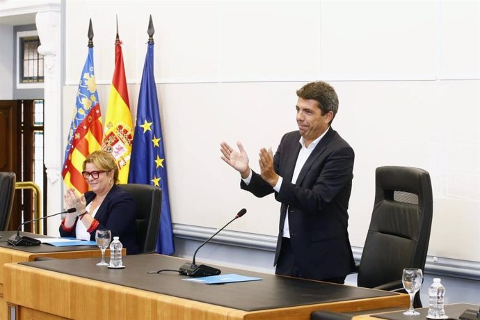 Carlos Mazón antes de presentar su dimisión como presidente de la Diputación de Alicante.