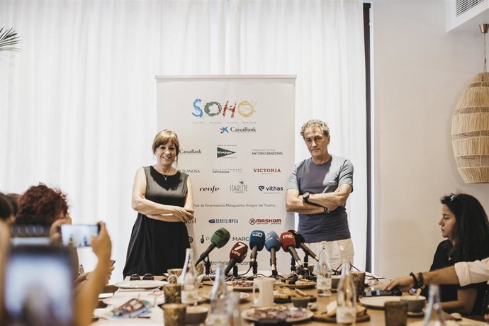 La directora del Teatro del Soho CaixaBank, Aurora Rosales, ha explicado que "uno de los platos fuertes de la programación será la sección Soho de los niños para un público más familiar"
