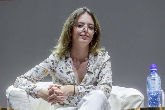 Elizabeth Duval durante el acto 'Feminismo para Sumar' , en el Teatro Pavón, a 11 de julio de 2023, en Madrid (España).