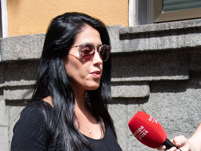 GABRIELA GUILLÉN REAPARECE TRAS CONOCERSE SU EMBARAZO