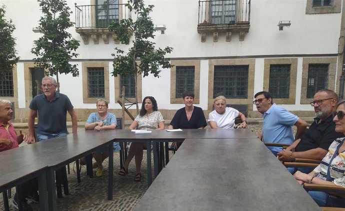 La portavoz nacional del BNG, Ana Pontón, en un acto en Ourense en el que participa la cabeza de lista por la provincia al Congreso, Noa Presas