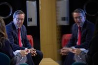 Serrano (PP) pide un "gobierno fuerte" con las "manos libres" para recuperar un país "que están descomponiendo"