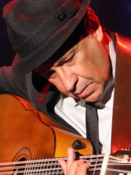 Javier Mas, el que fuera mano derecha de Leonard Cohen, retoma la programación musical del Festival Castillo de Aínsa