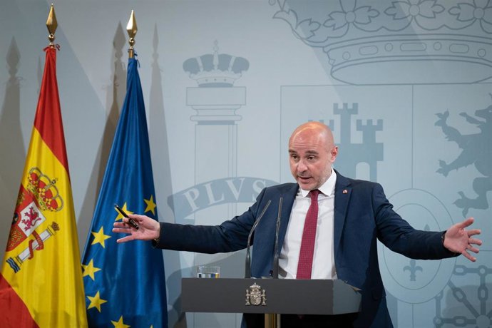 Archivo - El delegado del Gobierno en Catalunya, Carlos Prieto, presenta el dispositivo para las elecciones municipales, en la Delegación del Gobierno, a 25 de mayo de 2023, en Barcelona, Catalunya (España). Un total de 8.901 agentes de la Policía Nacio