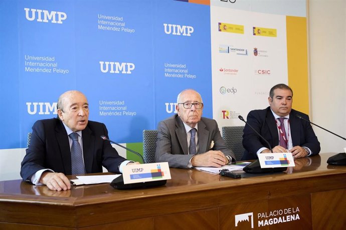 Reuda de prensa sobre el XXVI curso 'Cáncer de mama: una enfermedad curable' de la UIMP.