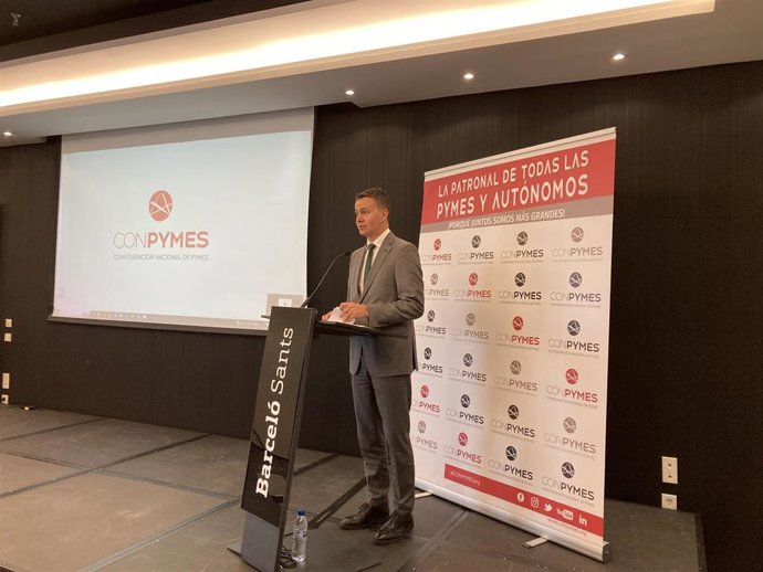 El ministro de Industria, Comercio y Turismo, Héctor Gómez.