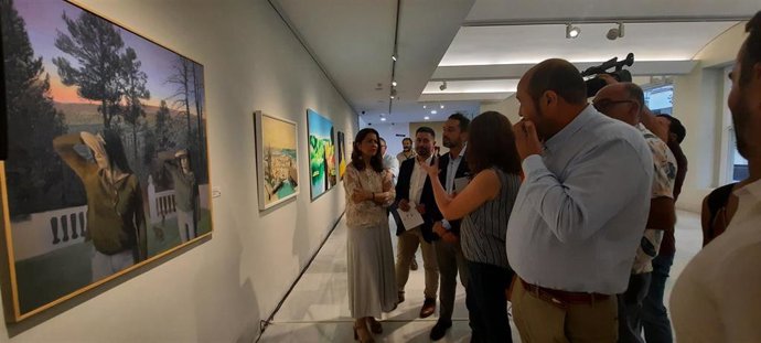 20230713 Autoridades En La Inauguración En La Sala Vaquero Poblador De Las Obras Finalistas Del XLI Premio Internacional De Pintura Eugenio Hermoso.