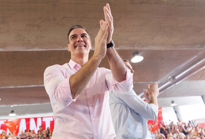 El secretario general del PSOE y presidente del Gobierno, Pedro Sánchez, en un acto de campaña.