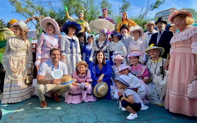 Apertura de los Baños de Ola de Santander 2023.