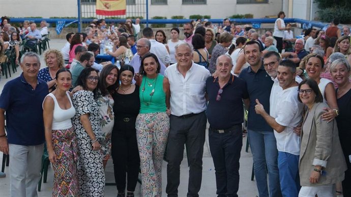 El vicesecretario de Institucional del PP y cabeza de lista al Congreso por Valencia, Esteban González Pons, en un acto en L'Alcúdia (Valencia)