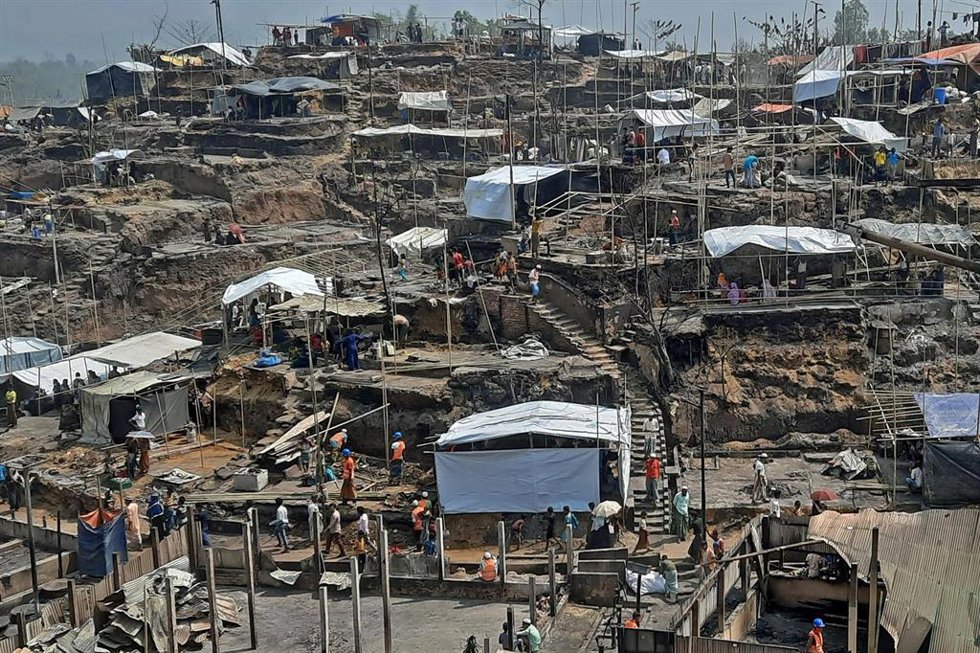Archivo - Un campo de refugiados rohingya en Bangladesh