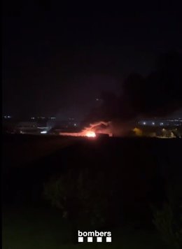 Incendio en una fábrica de abono en Torrefarrera (Lleida)