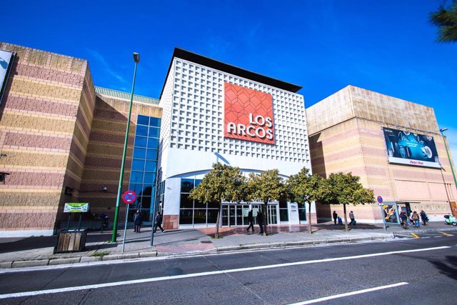 Sevilla.- El centro comercial Los Arcos activa un programa de ocio infantil para las tardes de julio