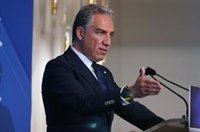 Bendodo afirma que en la última semana de campaña sólo hay que decidir si Feijóo "es presidente solo o acompañado"