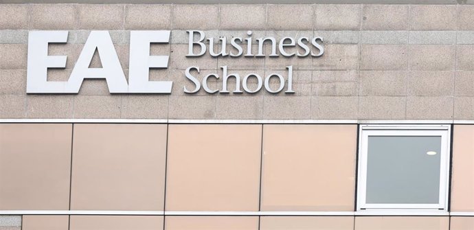 Archivo - Fachada de la sede de la EAE Business School, a 24 de octubre de 2022, en Madrid (España).  