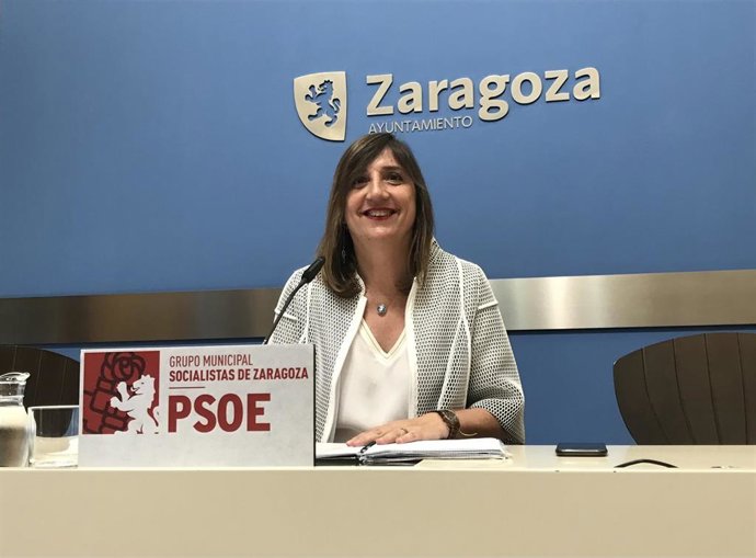 La portavoz del grupo municipal del PSOE en el Ayuntamiento de Zaragoza, Lola Ranera