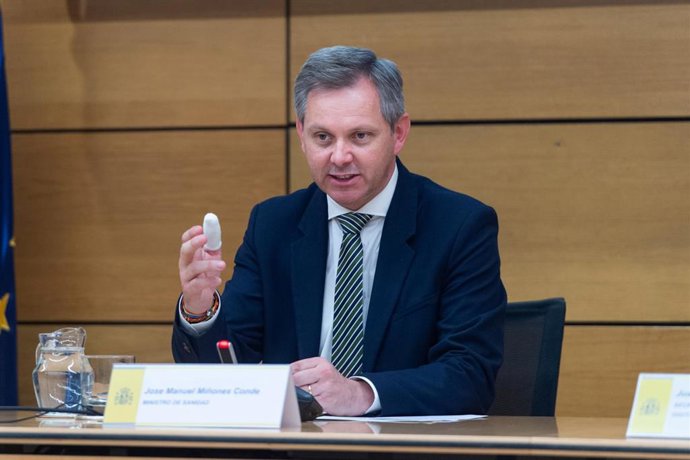 El ministro de Sanidad, José Miñones, interviene durante la presentación de las funcionalidades en materia sanitaria de la app Mi Carpeta Ciudadana, en la Sala Internacional del Ministerio de Sanidad, a 13 de julio de 2023, en Madrid (España). Mi Carp