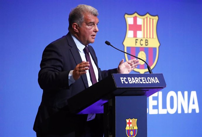 Archivo - Joan Laporta, presidente del FC Barcelona, durante un acto.