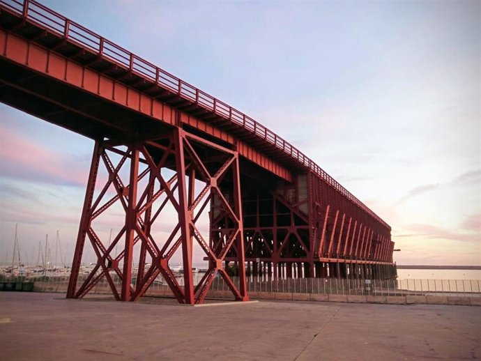 Archivo - Cargadero de mineral El Alquife, conocido como el Cable Inglés.