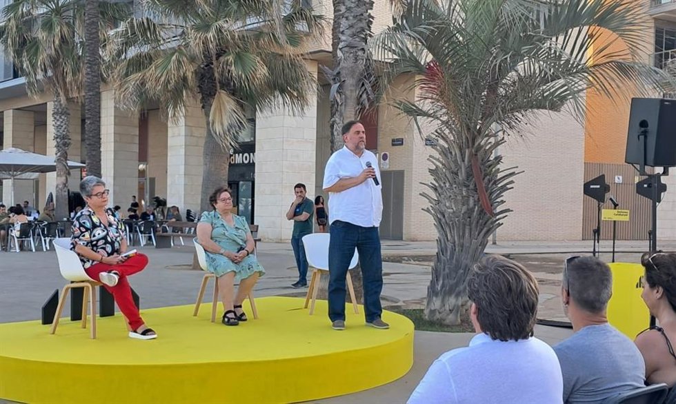 El presidente de ERC Oriol Junqueras interviene en un mitin de ERC por el 23J en Badalona (Barcelona), el viernes 14 de julio de 2023.