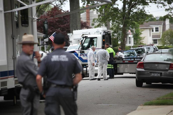 Imagen de la detención del arquitecto Rex Hauermann, sospechoso de los asesinatos en serie de Gilgo Beach (Nueva York) 