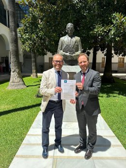 Los parlamentarios andaluces del PP Mariano García y Erik Domínguez