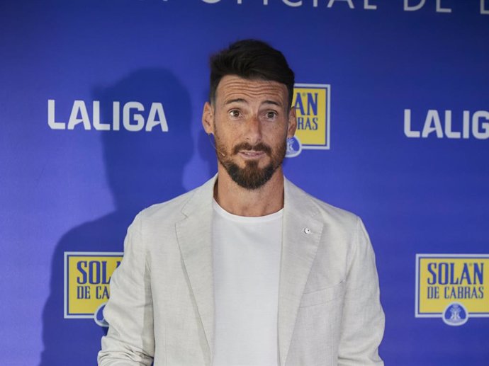 Aritz Aduriz durante la presentación del patrocinio de Solán de Cabras con LaLiga