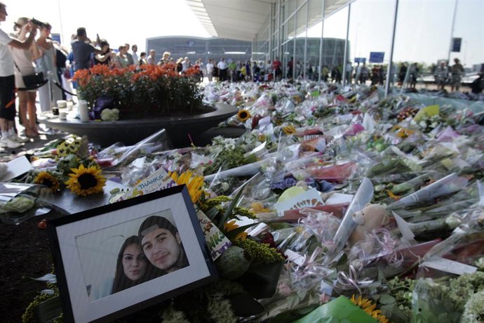 Archivo - Memorial por las víctimas del MH17 en el aeropuerto de Ámsterdam