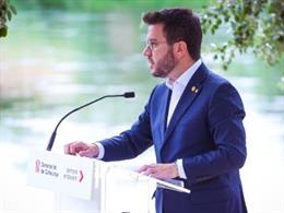 El presidente de la Generaliat, Pere Aragons, en la conmemoración de los 85 años de la Batalla del Ebro, en Ascó (Tarragona)